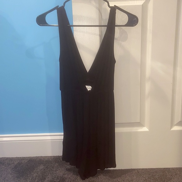 Urban Outfitters Deep V-neck Romper - Picture 3 of 5